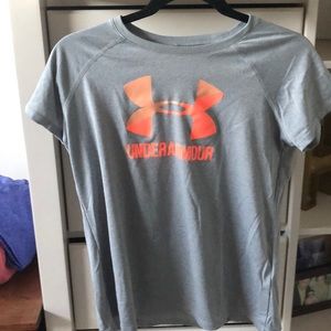 Under Armour Girls' UA Solid Big Logo SS Tee